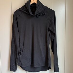 Athleta Women’s Ultimate Gaiter Top Long Sleeve Black size Medium